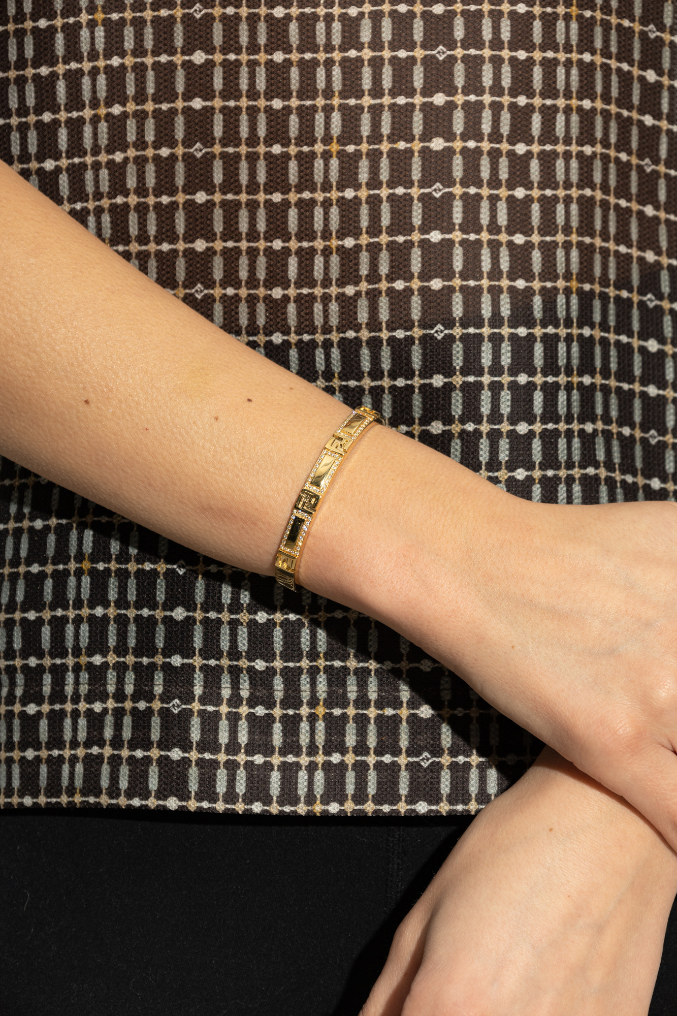 Fendi Bracelet with shimmering crystals | Women's | Vitkac